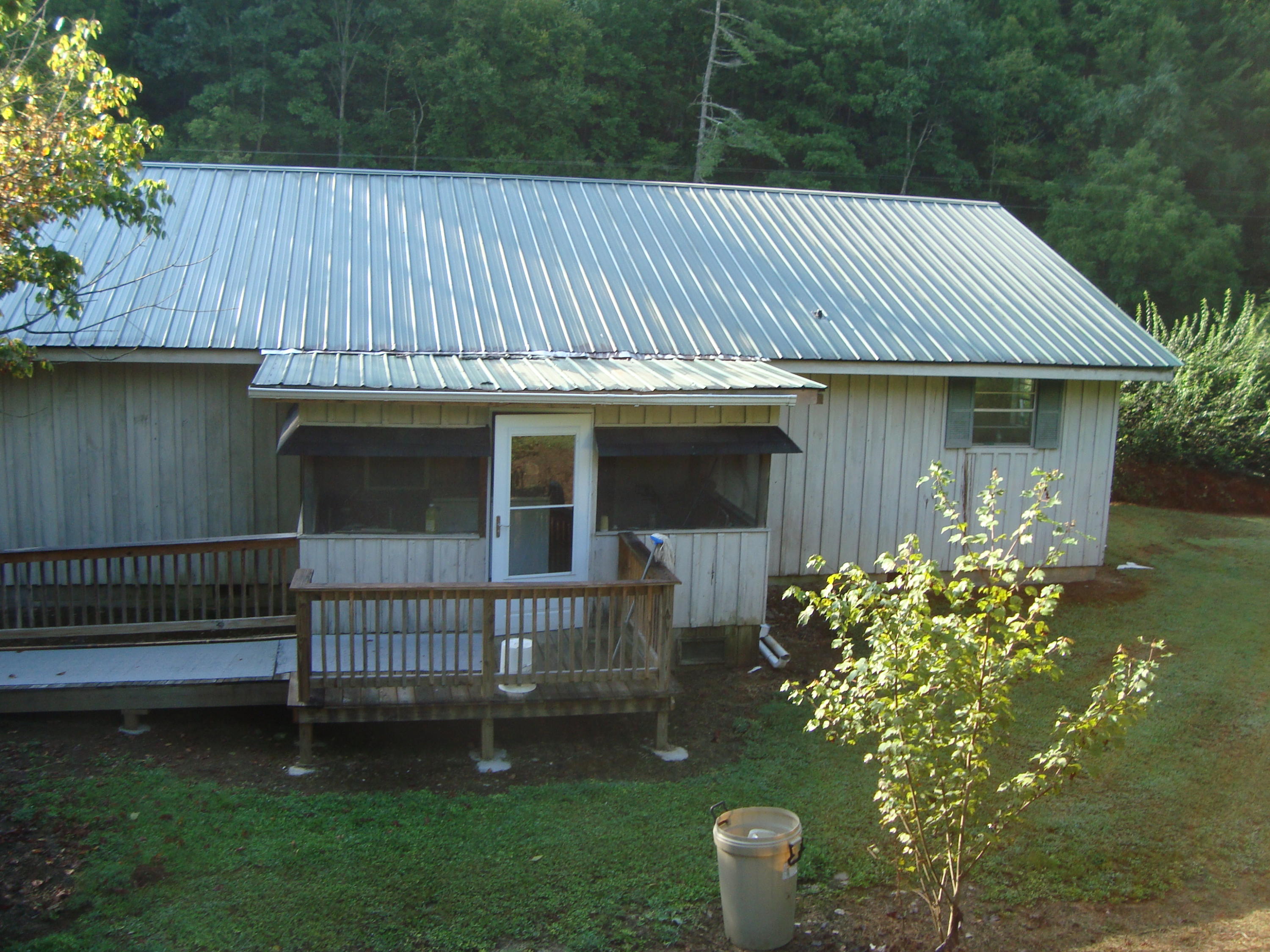 1830 Reliance Road Tellico Plains, TN 37385 - Photo 4 of 32 DSC07091