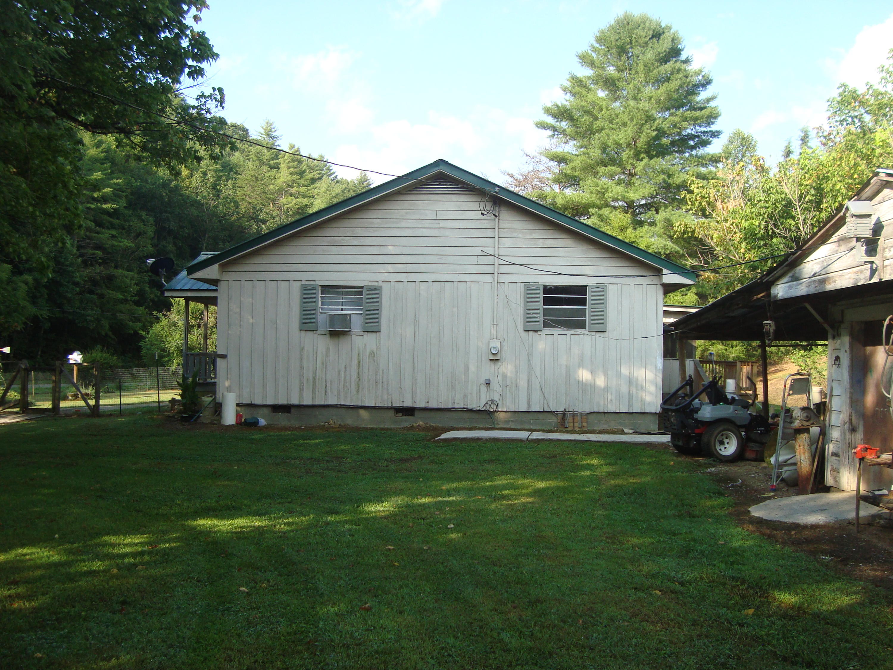 1830 Reliance Road Tellico Plains, TN 37385 - Photo 8 of 32 DSC07101
