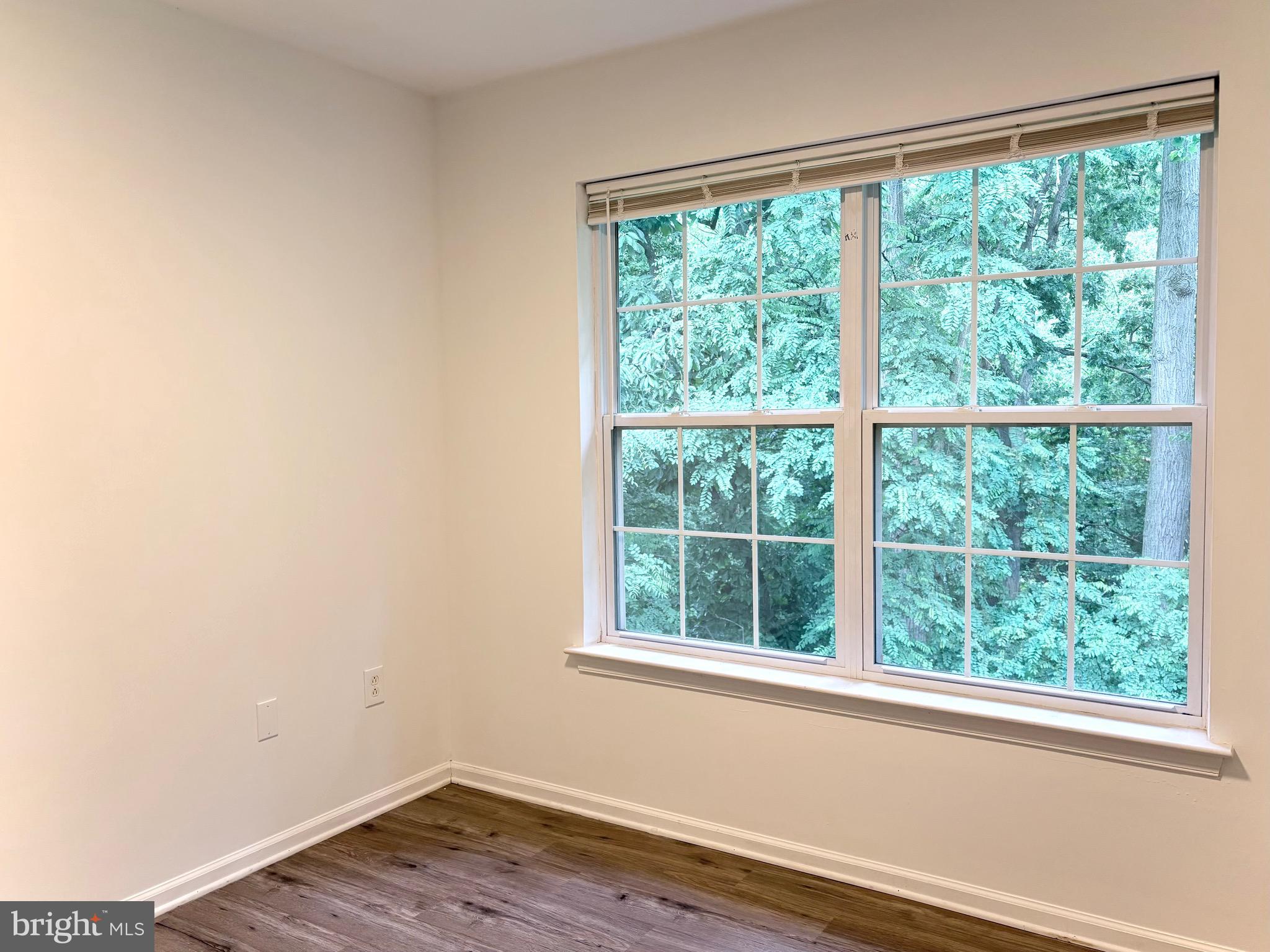 135 Natalie Road Delran, NJ 08075 - Photo 17 of 24 Plenty of wall space
In 3rd Bedroom