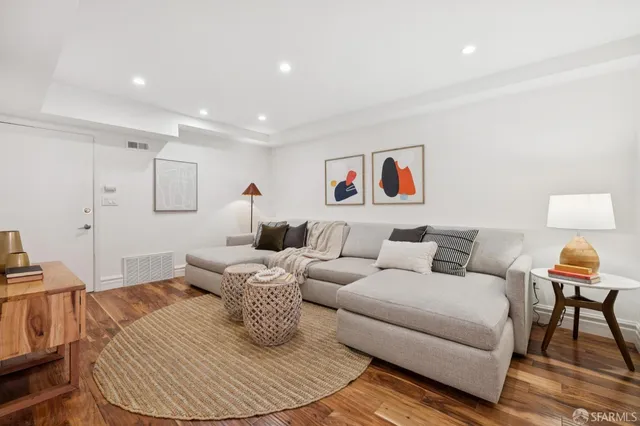 $1,895,000 | 2352 17th Avenue, San Francisco, CA 94116