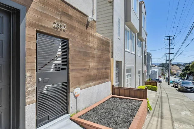 $1,895,000 | 2352 17th Avenue, San Francisco, CA 94116