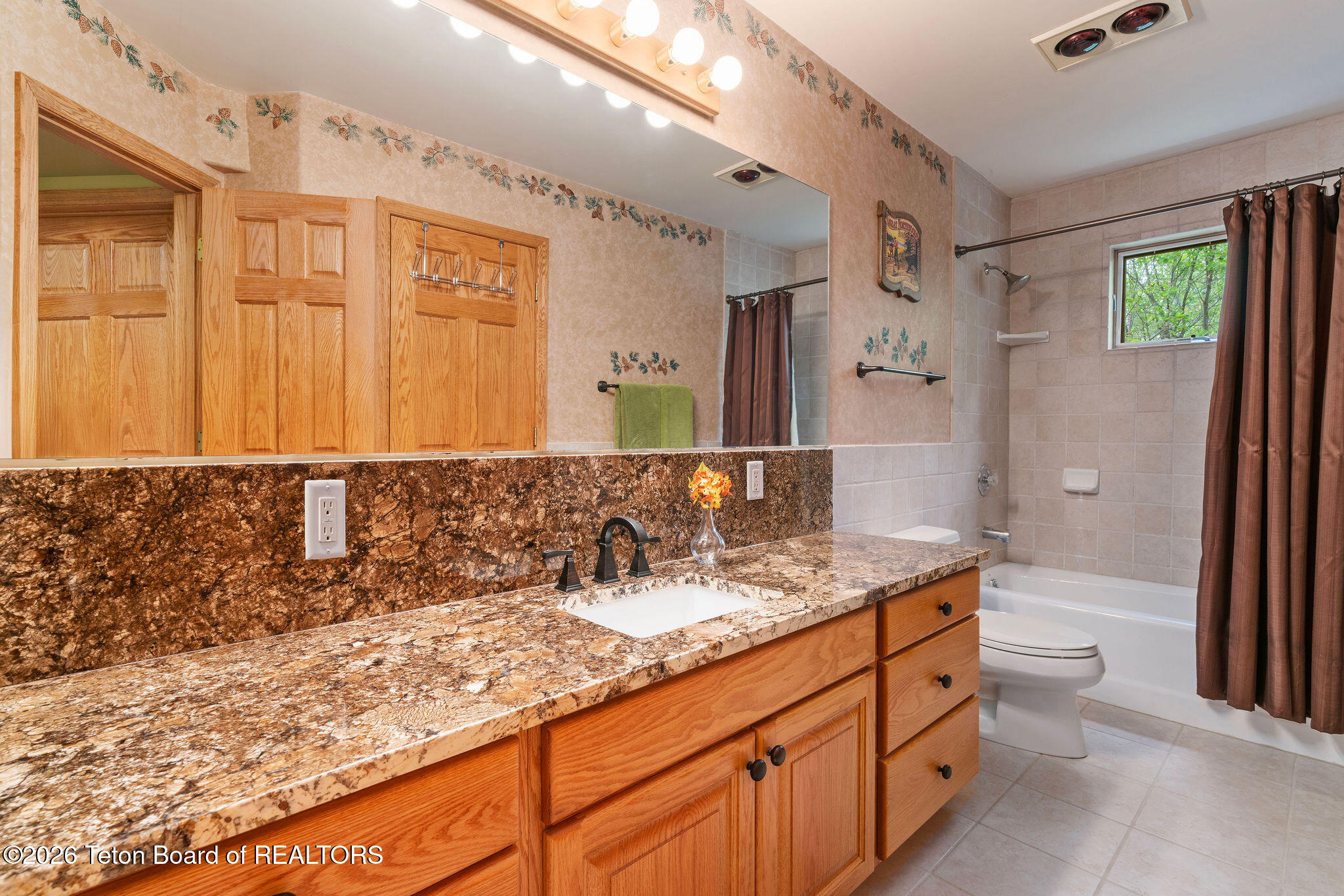 134 Pine Drive Star Valley Ranch, WY 83127 - Photo 23 of 49 Guest Bath