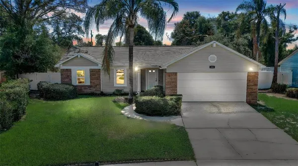 $375,000 | 616 Sherwood Oaks Circle, Ocoee, FL 34761