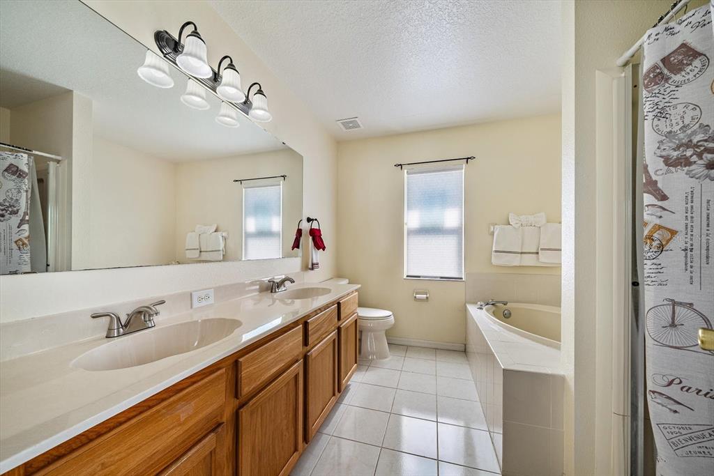 12017 Larson Lane Parrish, FL 34219 - Photo 19 of 28