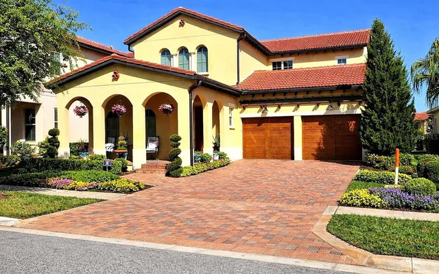 $819,897 | 15149 Canoe Place, Winter Garden, FL 34787