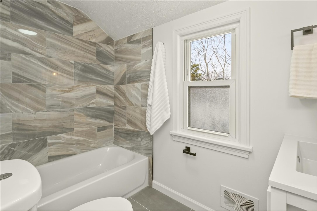 966 Latta Road Greece, NY 14612 - Photo 21 of 26