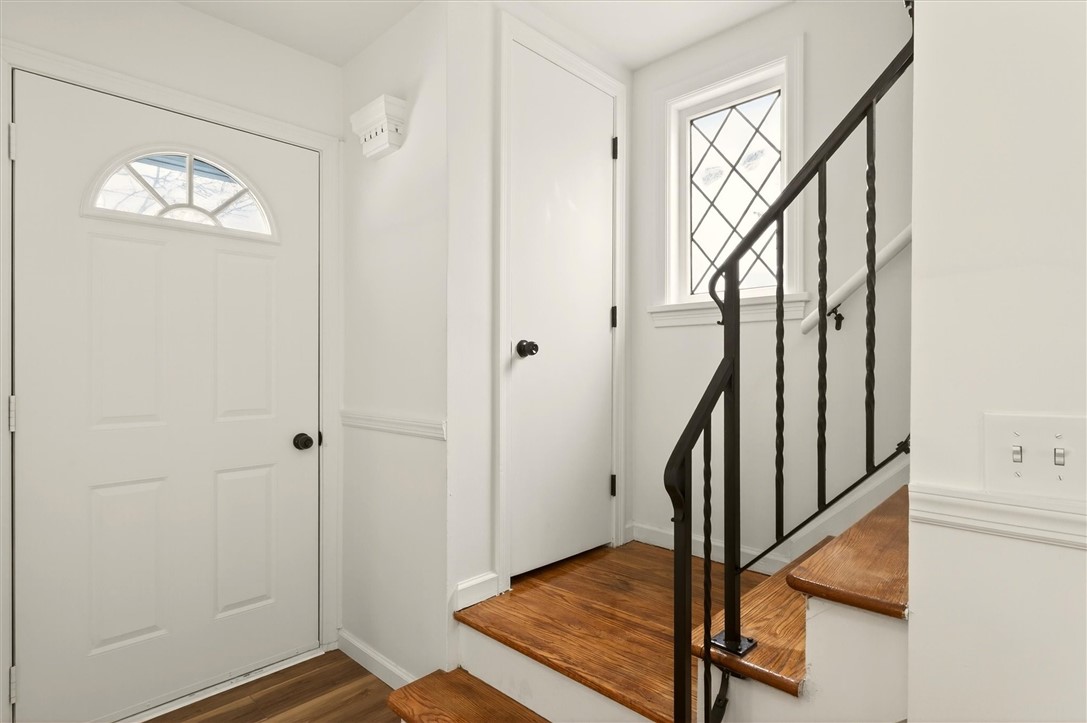 966 Latta Road Greece, NY 14612 - Photo 4 of 26