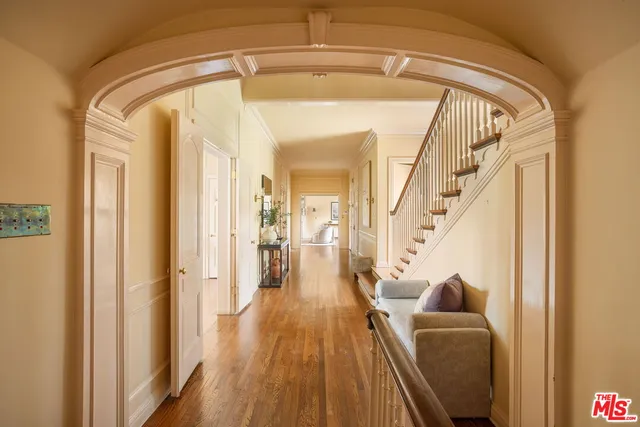 $7,095,000 | 248 South Hudson Avenue, Los Angeles, CA 90004