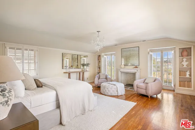 $7,095,000 | 248 South Hudson Avenue, Los Angeles, CA 90004