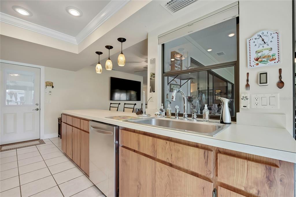 6433 Lost Tree Lane Spring Hill, FL 34606 - Photo 23 of 39