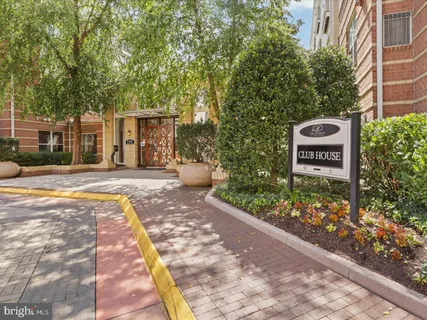 $319,995 | 9480 Virginia Center Boulevard, Unit 134, Vienna, VA 22181