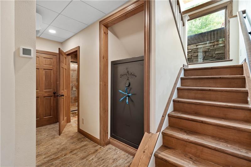 6050 Walton Road Finleyville, PA 15332 - Photo 25 of 50