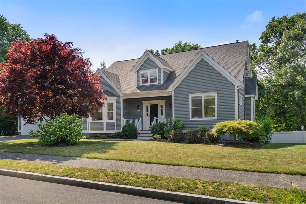 92 Croydon Road Norwood, MA 02062 - Photo 1 of 36 Gallery Image 1
