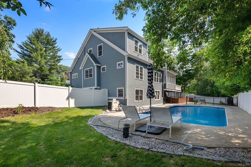 92 Croydon Road Norwood, MA 02062 - Photo 29 of 36 Gallery Image 29