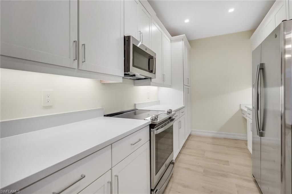 7540 Carnegie Way Naples, FL 34119 - Photo 36 of 47 Gallery Image 36