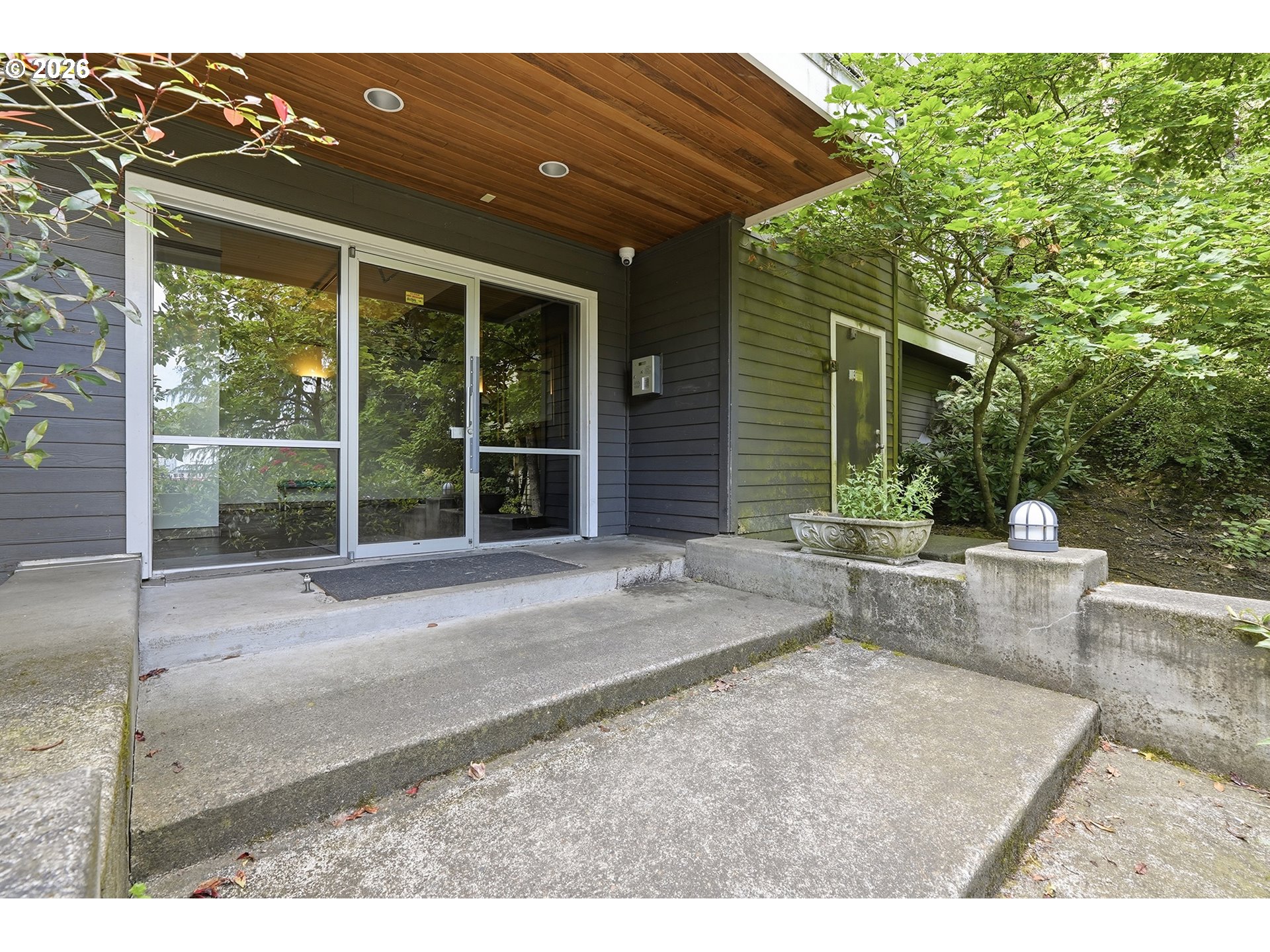 1910 Southwest 18th Avenue Portland, OR 97201 - Photo 2 of 19