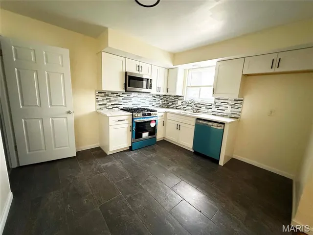 $174,000 | 2750 Robert Drive, Florissant, MO 63031