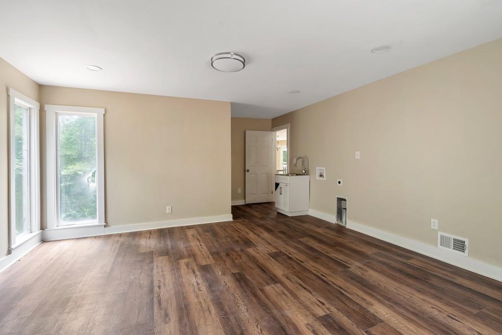 116 Little Lane Lula, GA 30554 - Photo 20 of 45