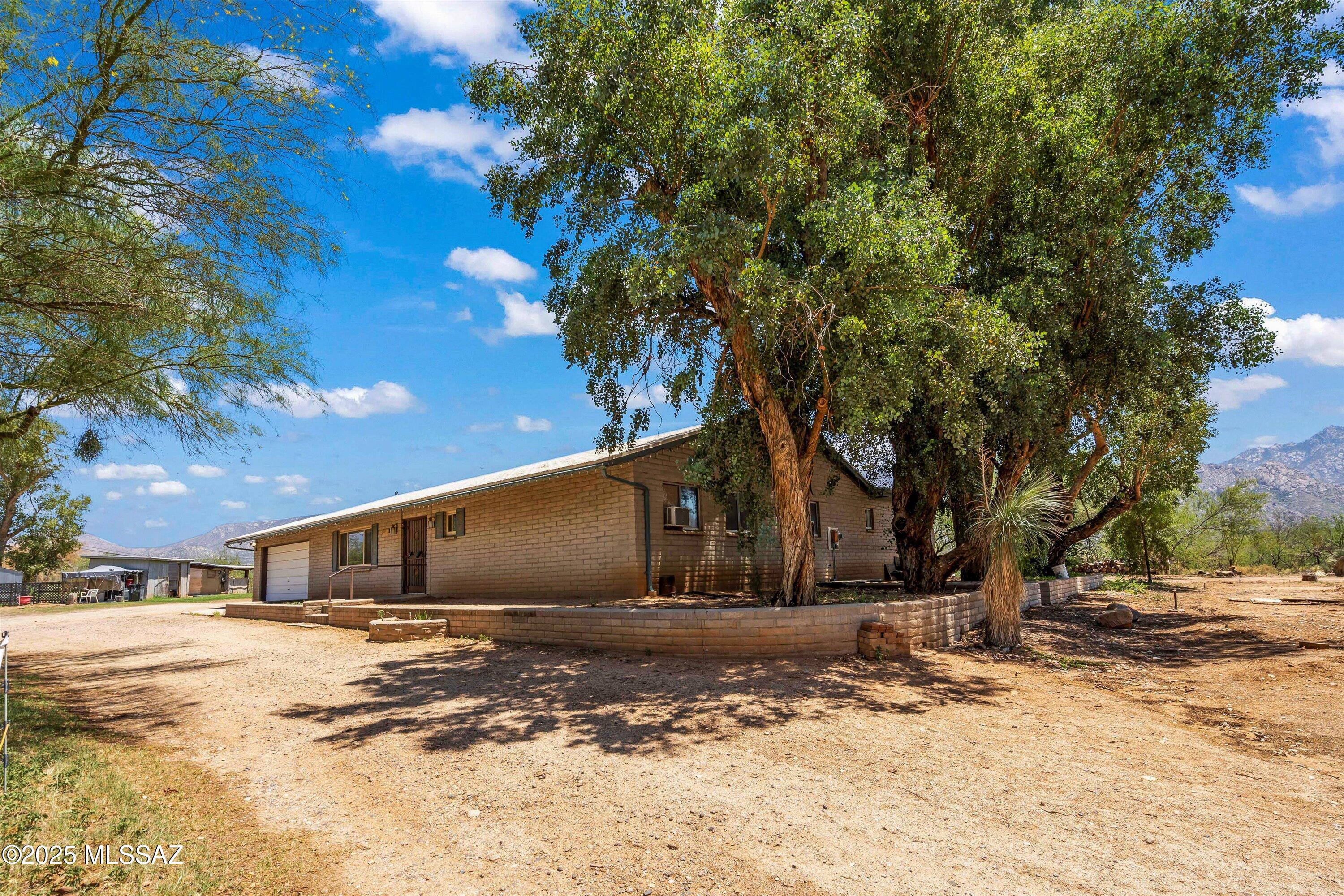 14390 North Bowman Road Tucson, AZ 85739 - Photo 7 of 43 Gallery Image 7
