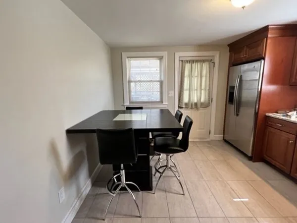 $3,700 | 375 Elm Street, Braintree, MA 02184