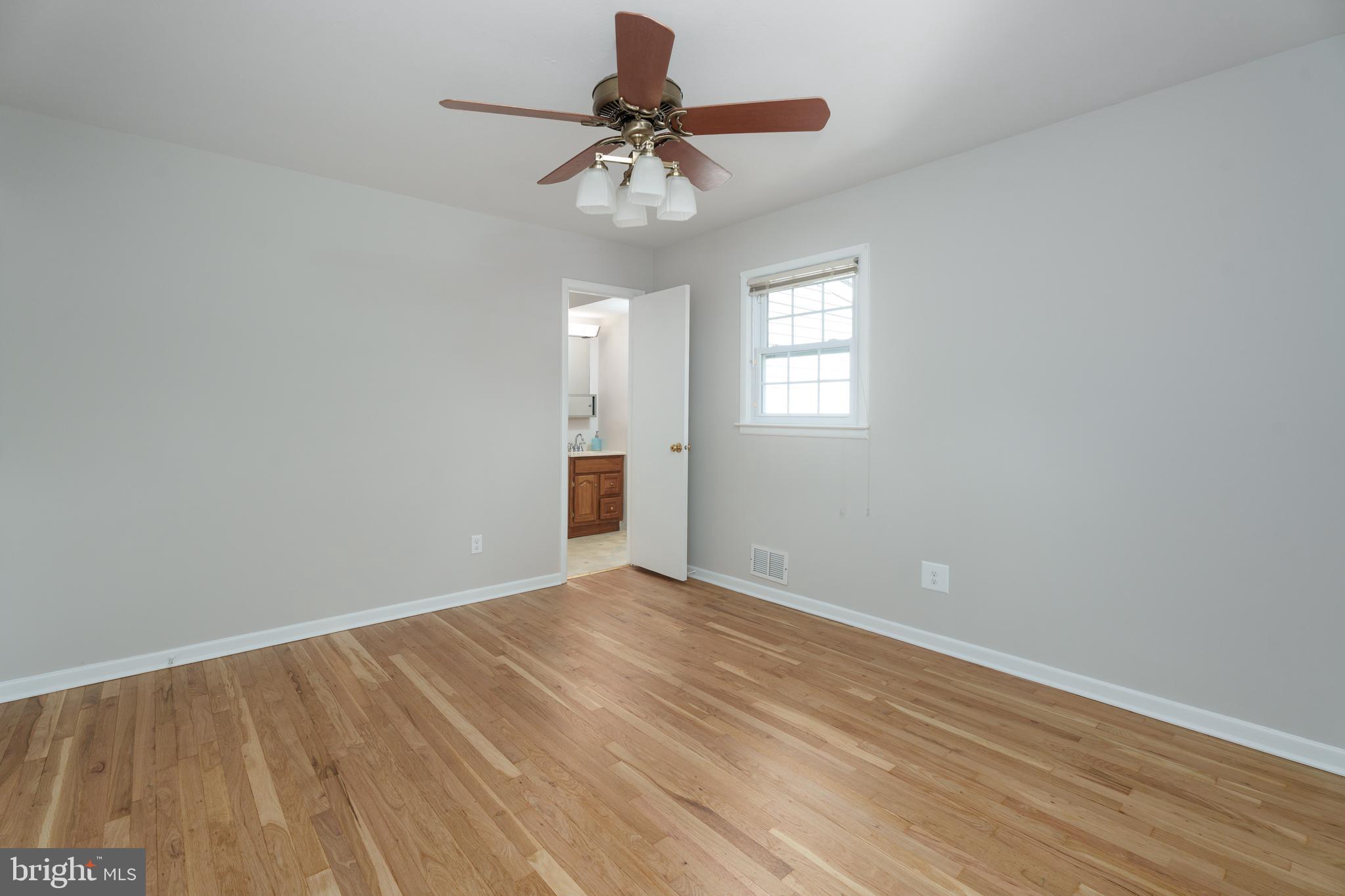 174 Hickory Corner Road Hightstown, NJ 08520 - Photo 18 of 34