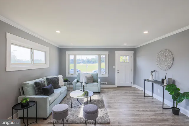 $399,900 | 3715 Washington Avenue, Baltimore, MD 21244