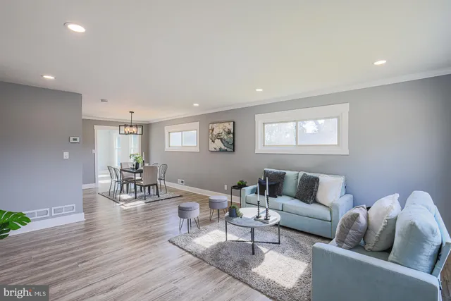 $399,900 | 3715 Washington Avenue, Baltimore, MD 21244