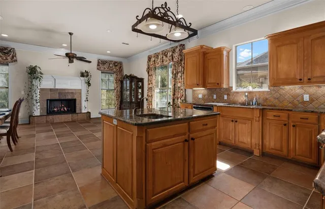 $625,000 | 1170 Waters Edge Circle, Shreveport, LA 71106