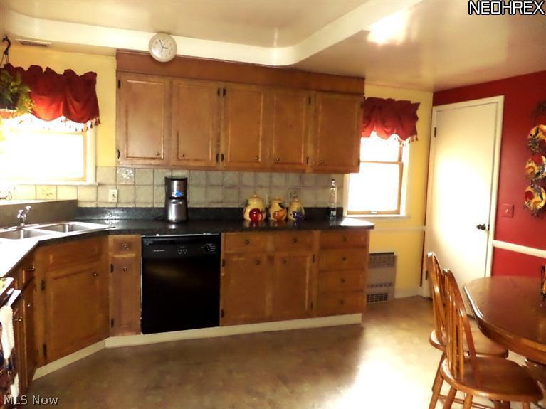 7623 Brecksville Road Independence, OH 44131 - Photo 8 of 24 Kitchen (2nd view)