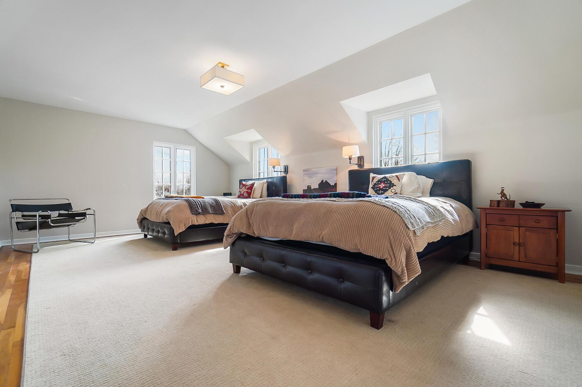 1742 Edgemont Road Upper Arlington, OH 43212 - Photo 43 of 70 062