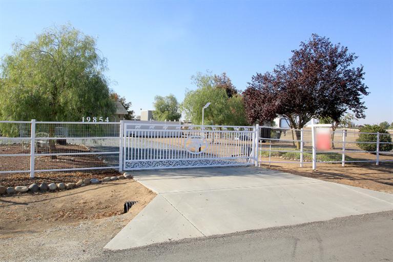 19854 Del Mar Road Madera, CA 93638 - Photo 2 of 99 Gallery Image 2