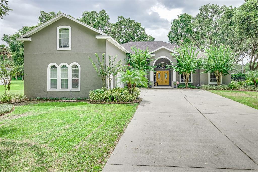 3223 Baroness Court Plant City, FL 33565 - Photo 1 of 1 Beautiful Exterior Front