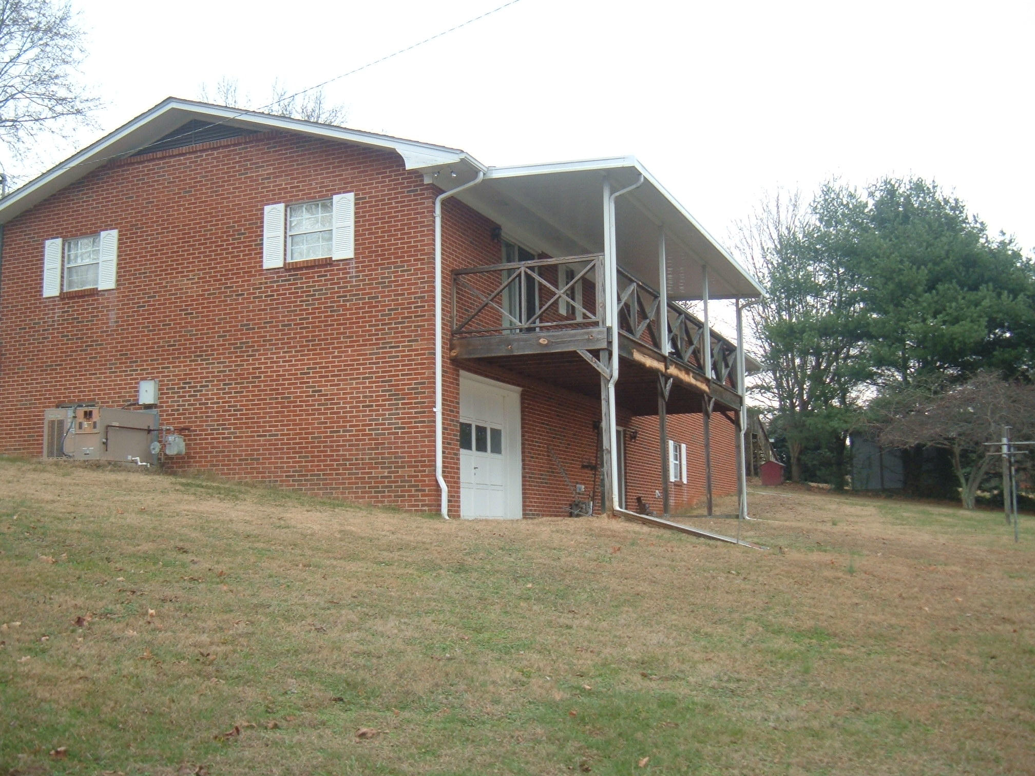 5089 Loudon Ridge Road Lenoir City, TN 37771 - Photo 2 of 10 Loudon Ridge Road 010