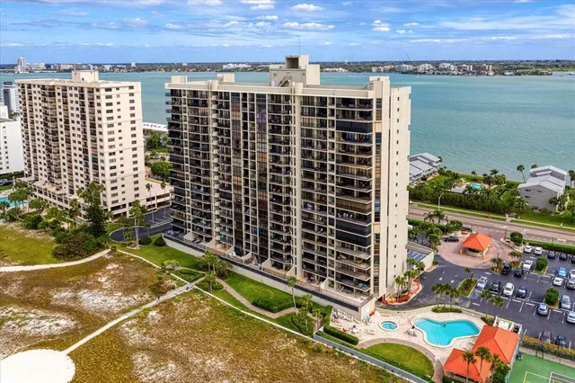 $8,000 | 1290 Gulf Boulevard, Unit 1406, Clearwater, FL 33767