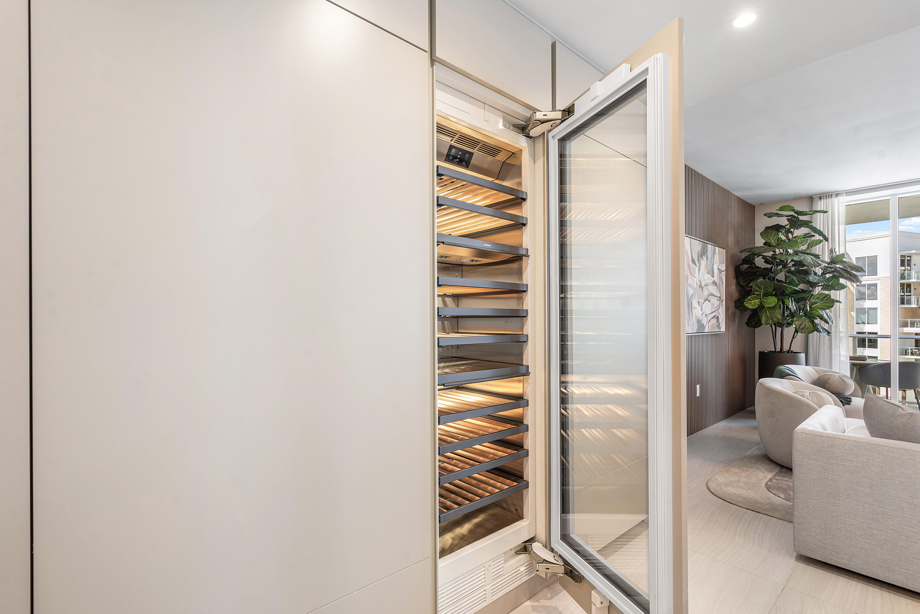 210 Southeast Mizner Boulevard, Unit 704 Boca Raton, FL 33432 - Photo 20 of 66 ALINA 210 UNIT 704