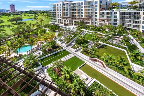 $35,000 | 210 Southeast Mizner Boulevard, Unit 704, Boca Raton, FL 33432