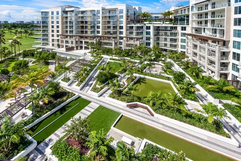 $35,000 | 210 Southeast Mizner Boulevard, Unit 704, Boca Raton, FL 33432