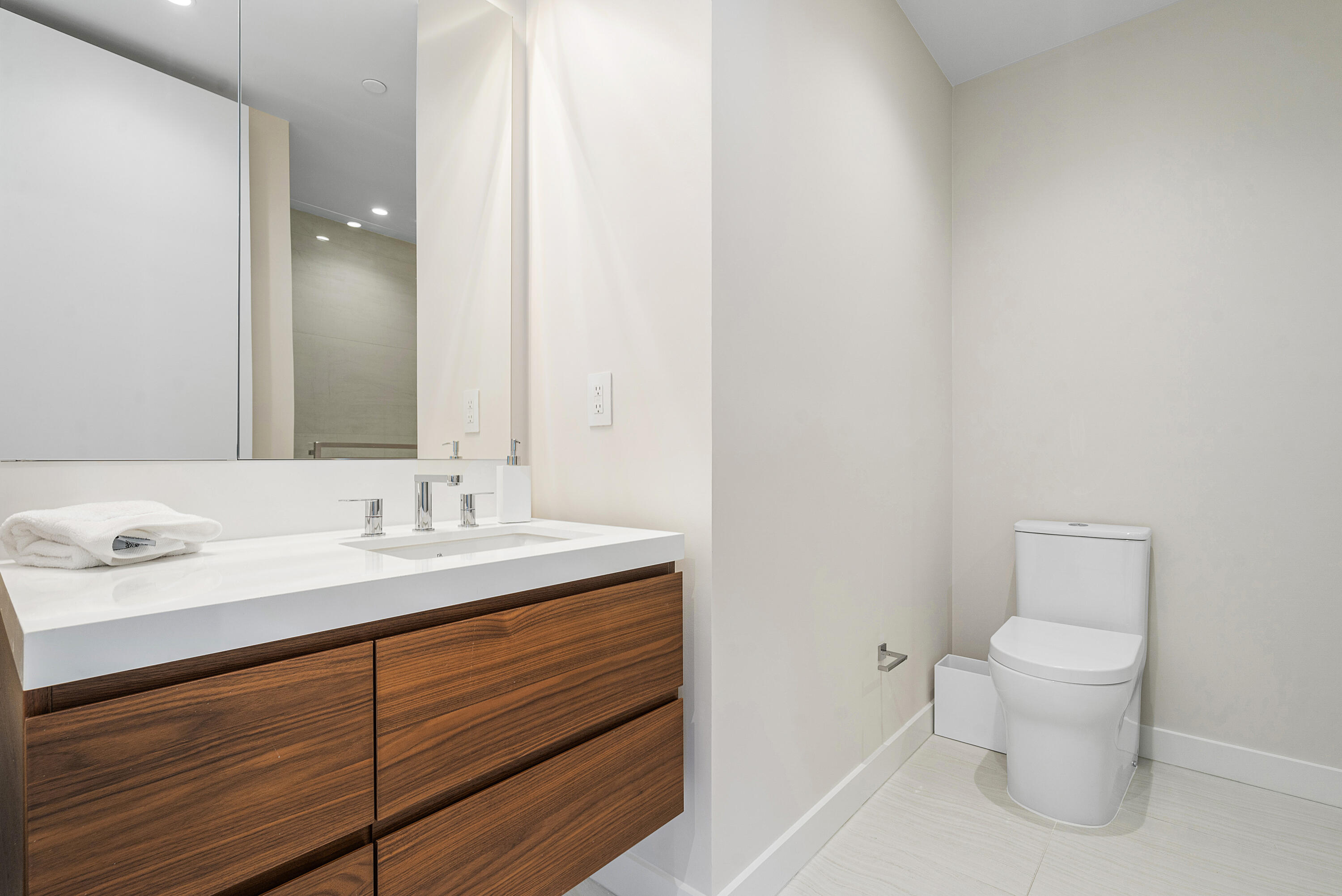 210 Southeast Mizner Boulevard, Unit 704 Boca Raton, FL 33432 - Photo 31 of 66 ALINA 210 UNIT 704