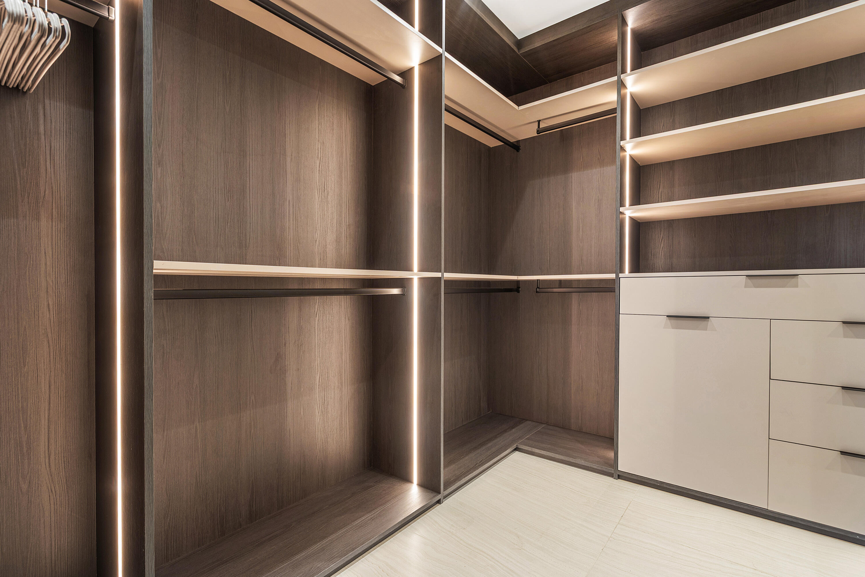 210 Southeast Mizner Boulevard, Unit 704 Boca Raton, FL 33432 - Photo 36 of 66 ALINA 210 UNIT 704