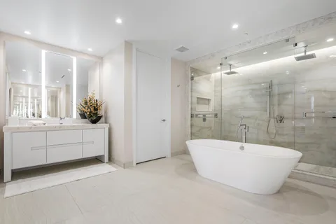 $35,000 | 210 Southeast Mizner Boulevard, Unit 704, Boca Raton, FL 33432