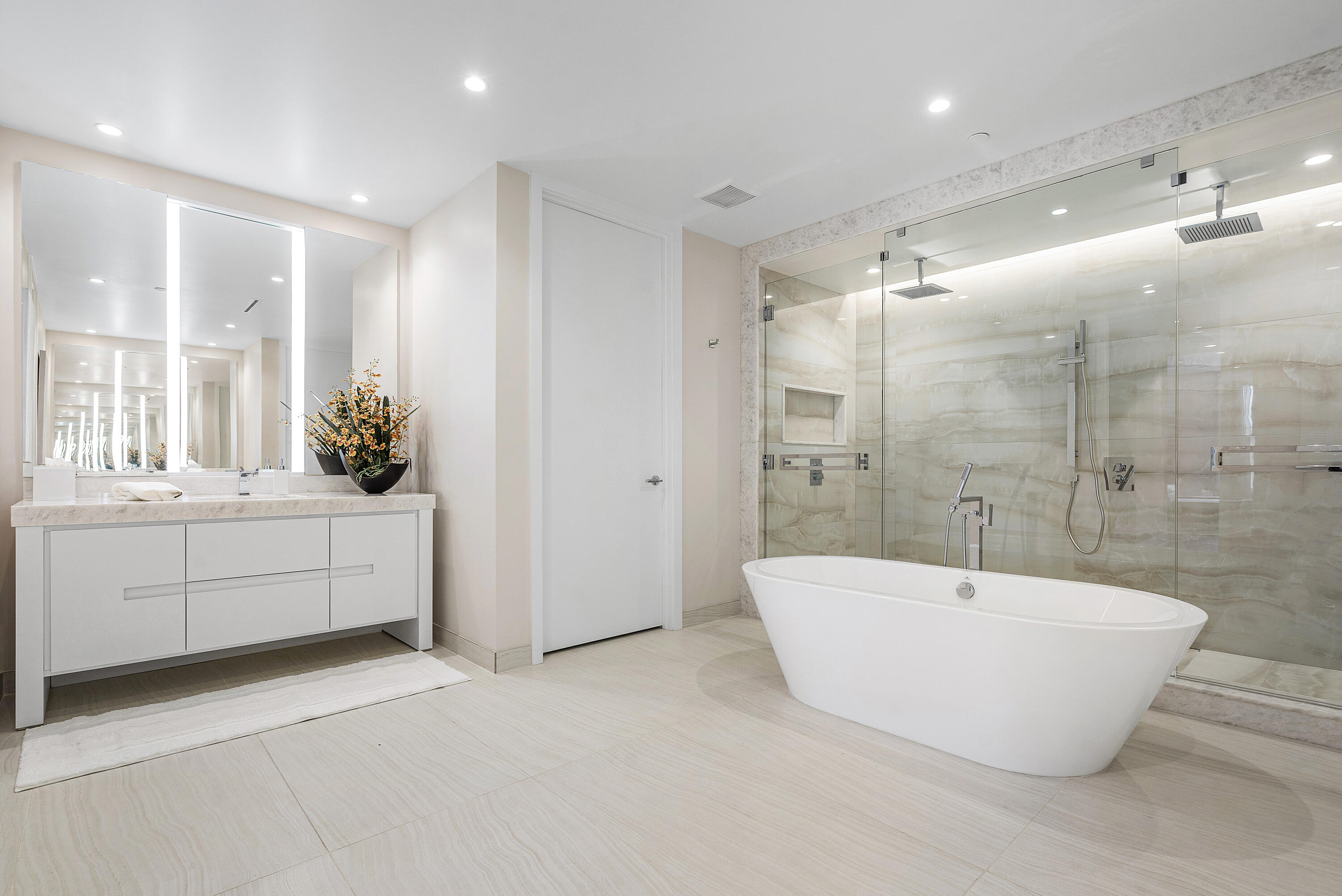 210 Southeast Mizner Boulevard, Unit 704 Boca Raton, FL 33432 - Photo 38 of 66 ALINA 210 UNIT 704