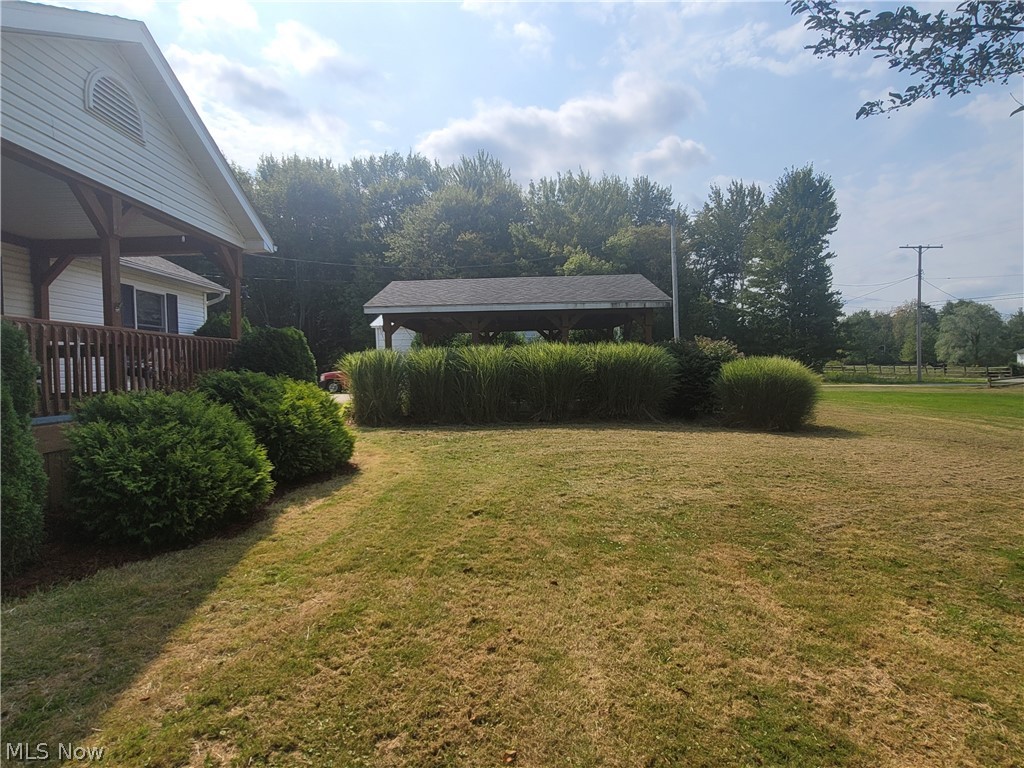 3146 Pinney Topper Road Jefferson, OH 44047 - Photo 22 of 35 Outside pavilion