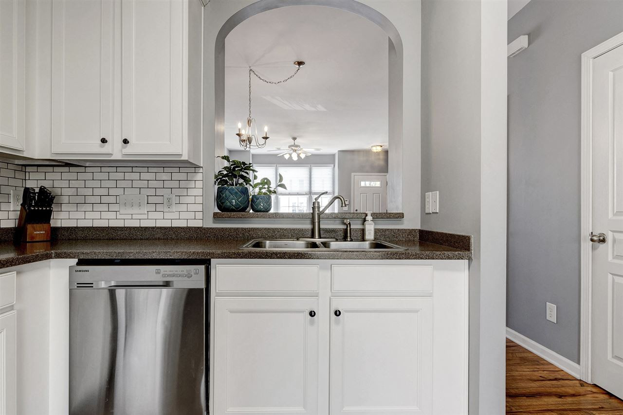 7747 Winners Edge Street Raleigh, NC 27617 - Photo 9 of 30 Kitchen