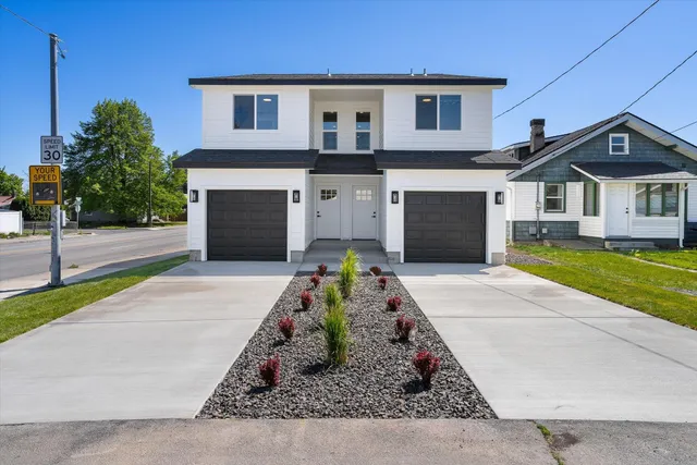 $599,000 | 921 East Everett Avenue, Unit 923 E EVERETT AVE, Spokane, WA 99207