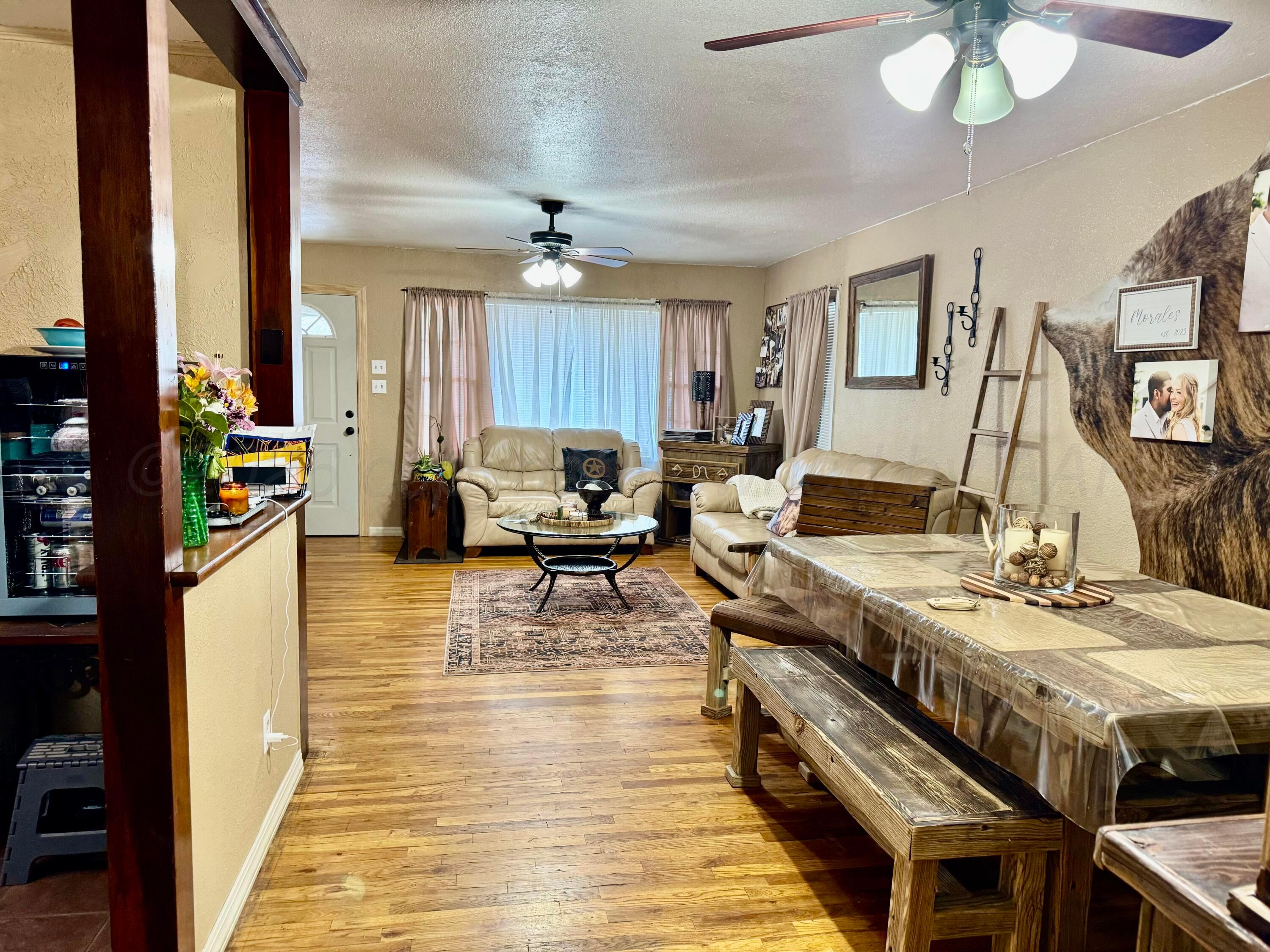 833 Conklin Street Canadian, TX 79014 - Photo 5 of 15 IMG_0398