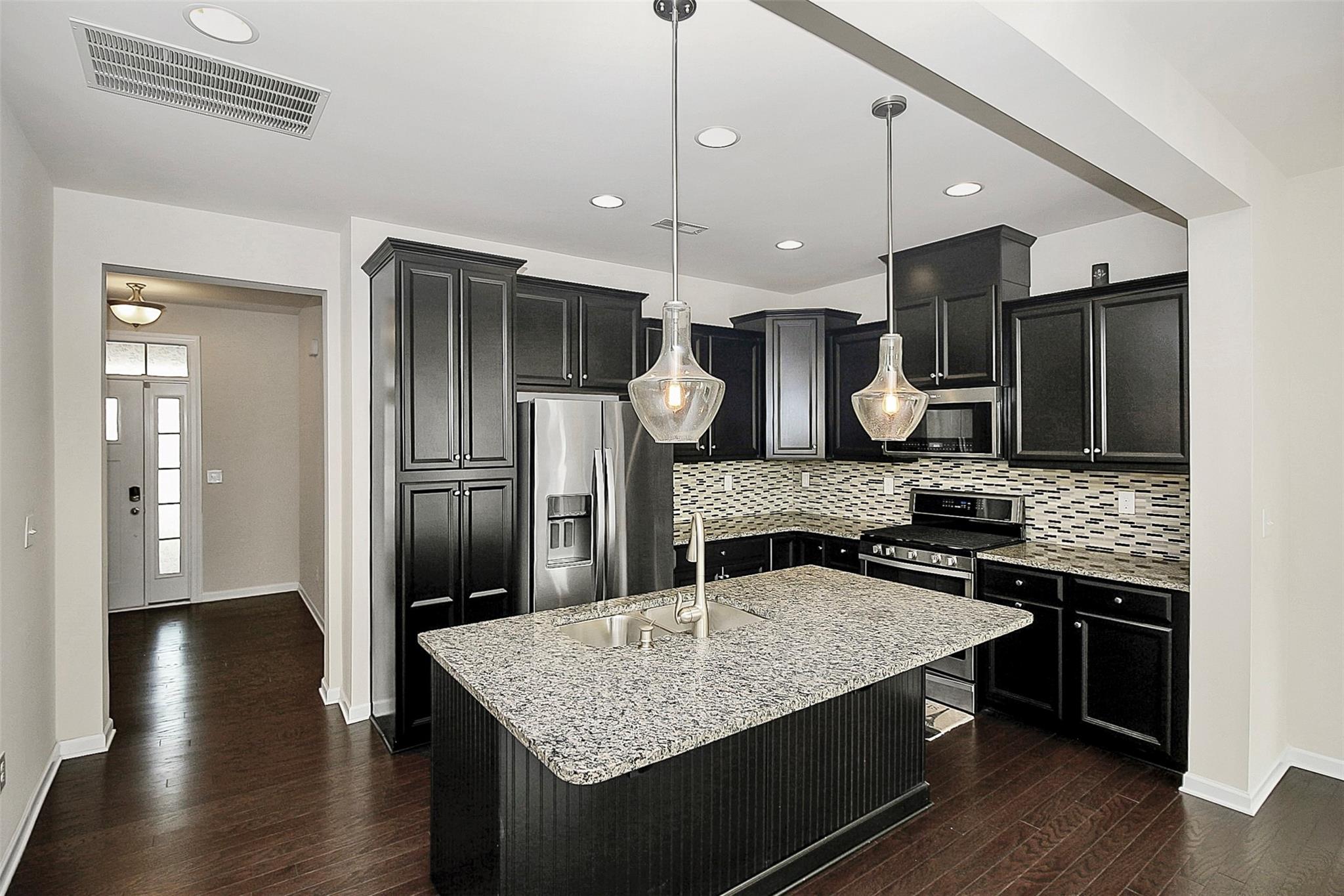 1068 Archibald Avenue Fort Mill, SC 29708 - Photo 5 of 36 Gallery Image 5