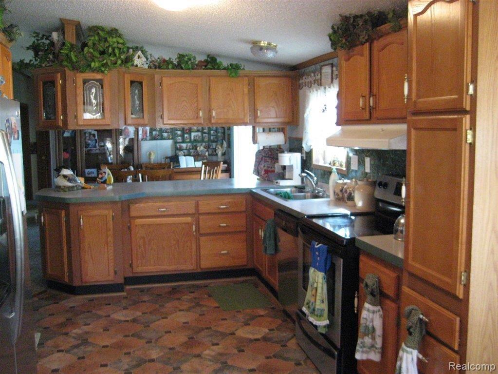 16459 Bowers Road Capac, MI 48014 - Photo 7 of 18 007.JPG