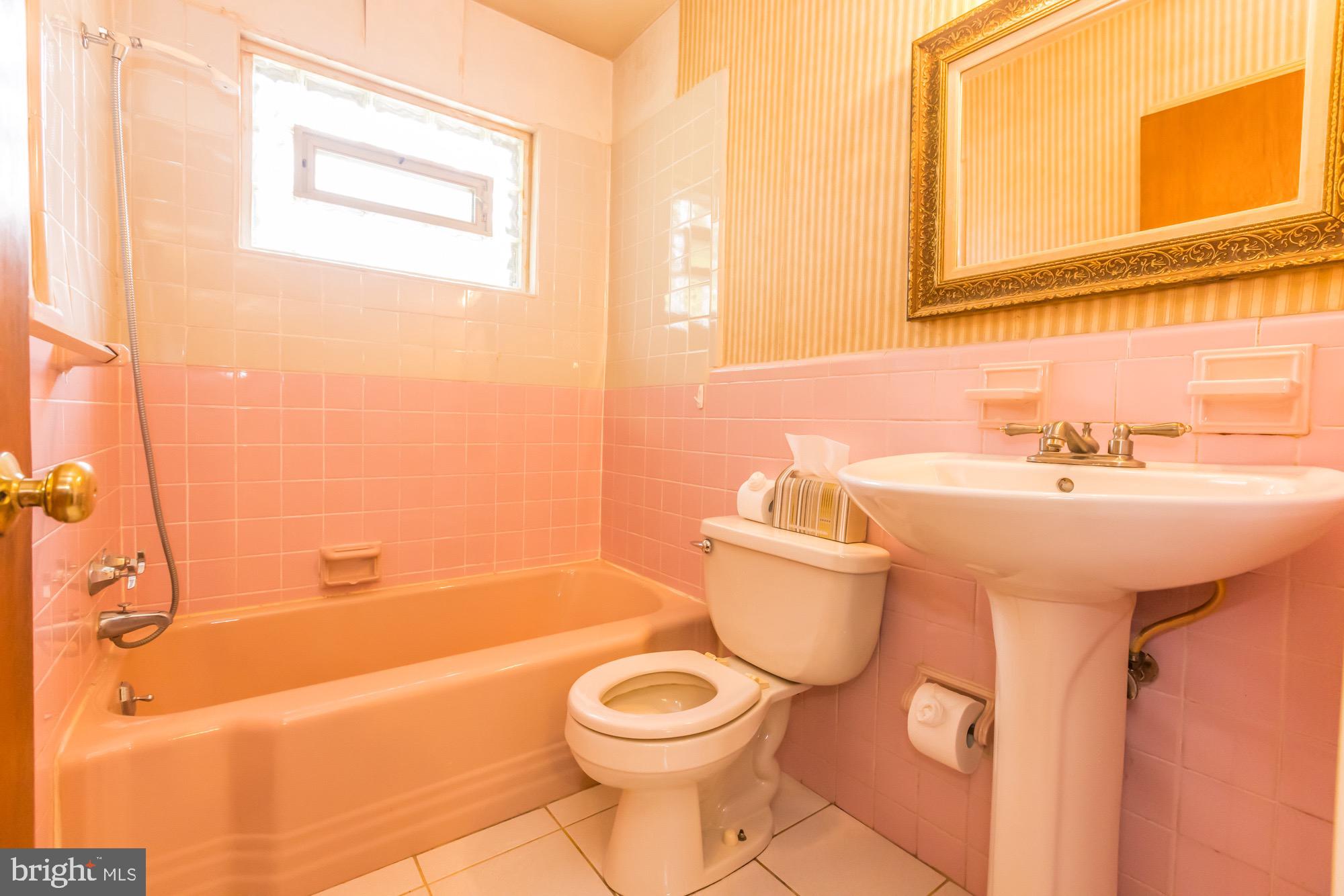 1857 Watson Road Abington, PA 19001 - Photo 22 of 35 Gallery Image 22