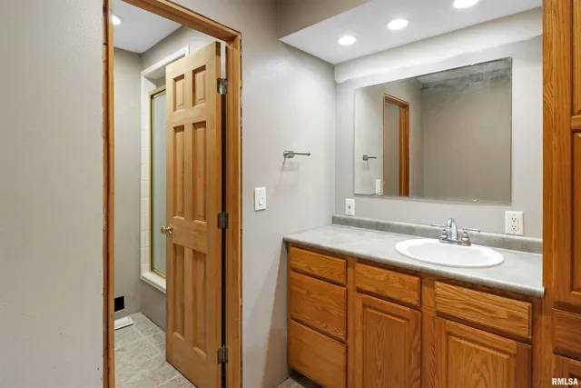 $210,000 | 7905 North Galena Road, Peoria, IL 61614