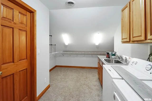 $210,000 | 7905 North Galena Road, Peoria, IL 61614